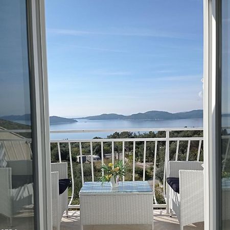 Apartment Lucija With Sea View Dubrovnik Exteriör bild