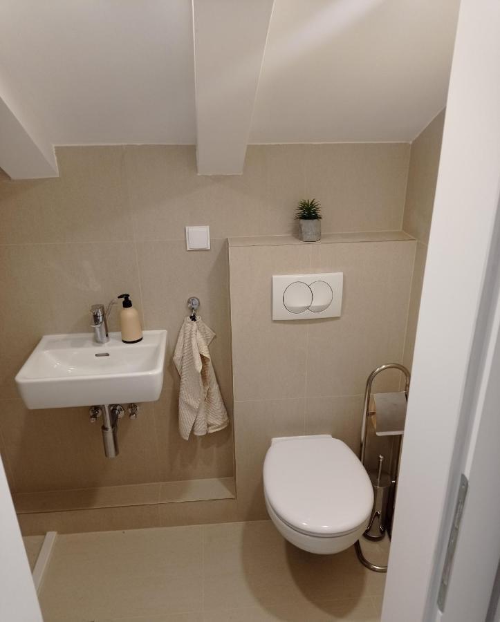 Apartment Lucija With Sea View Dubrovnik Exteriör bild