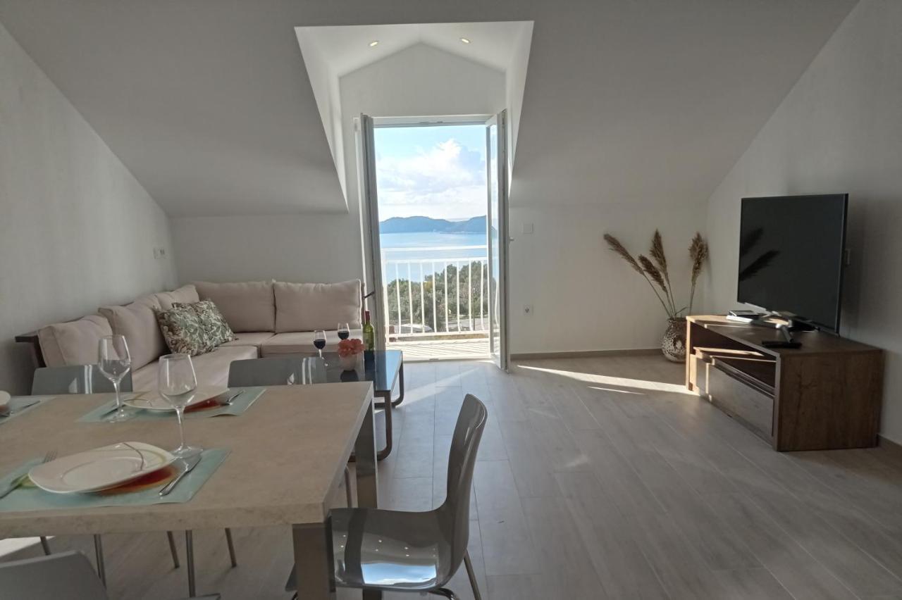 Apartment Lucija With Sea View Dubrovnik Exteriör bild